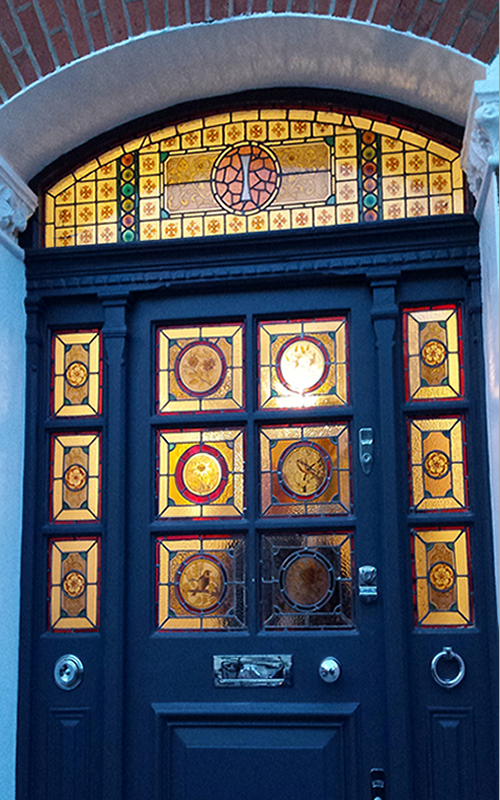 Classic frontdoor stained glass design in Clapham 